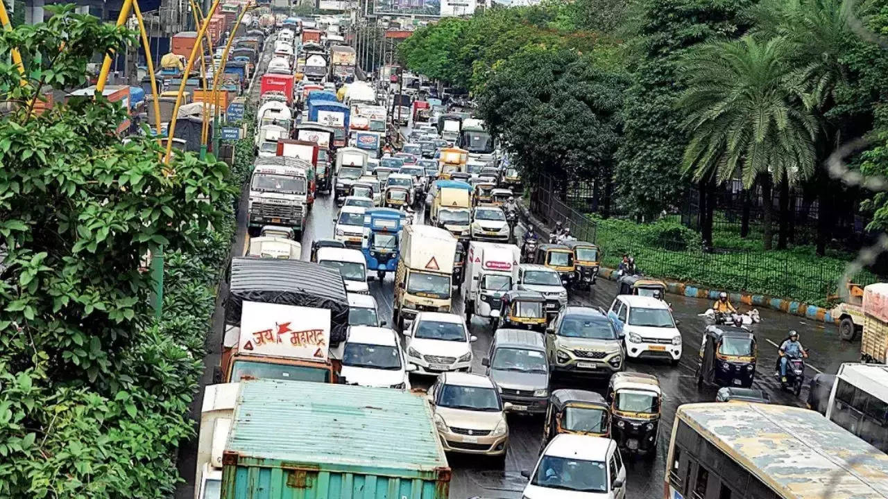 ghodbunder road traffic