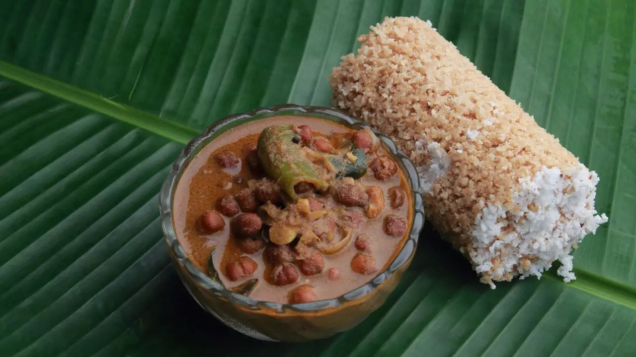 Puttu And Kadala Curry