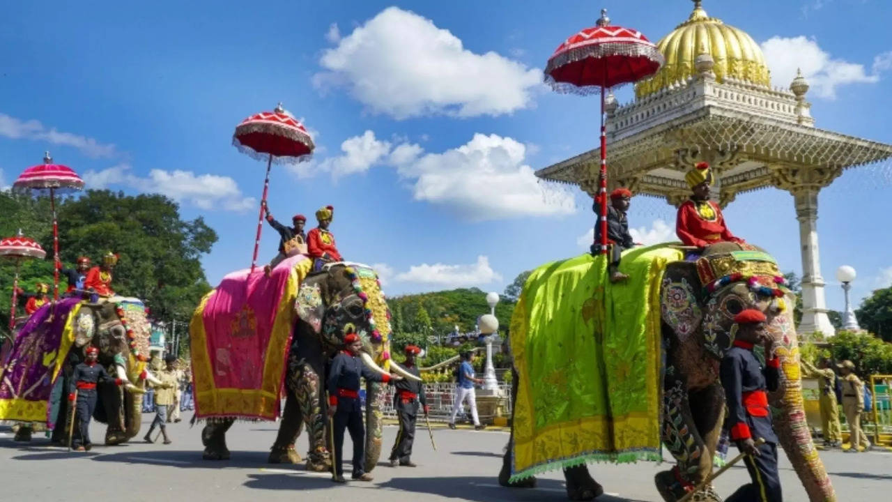 ಮೈಸೂರು ದಸರಾದಲ್ಲಿ ಜಂಬೂ ಸವಾರಿ