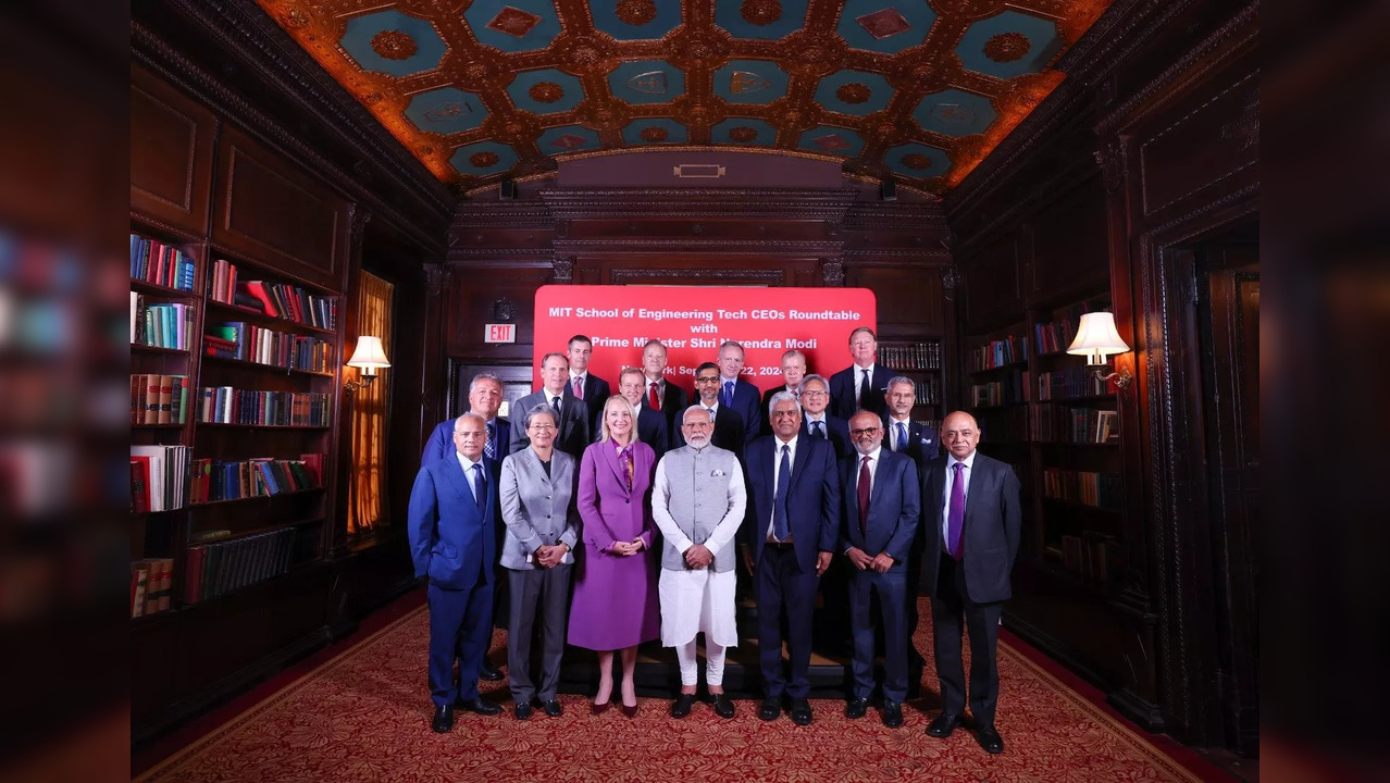 PM Modi met CEOs from top tech firms in New York