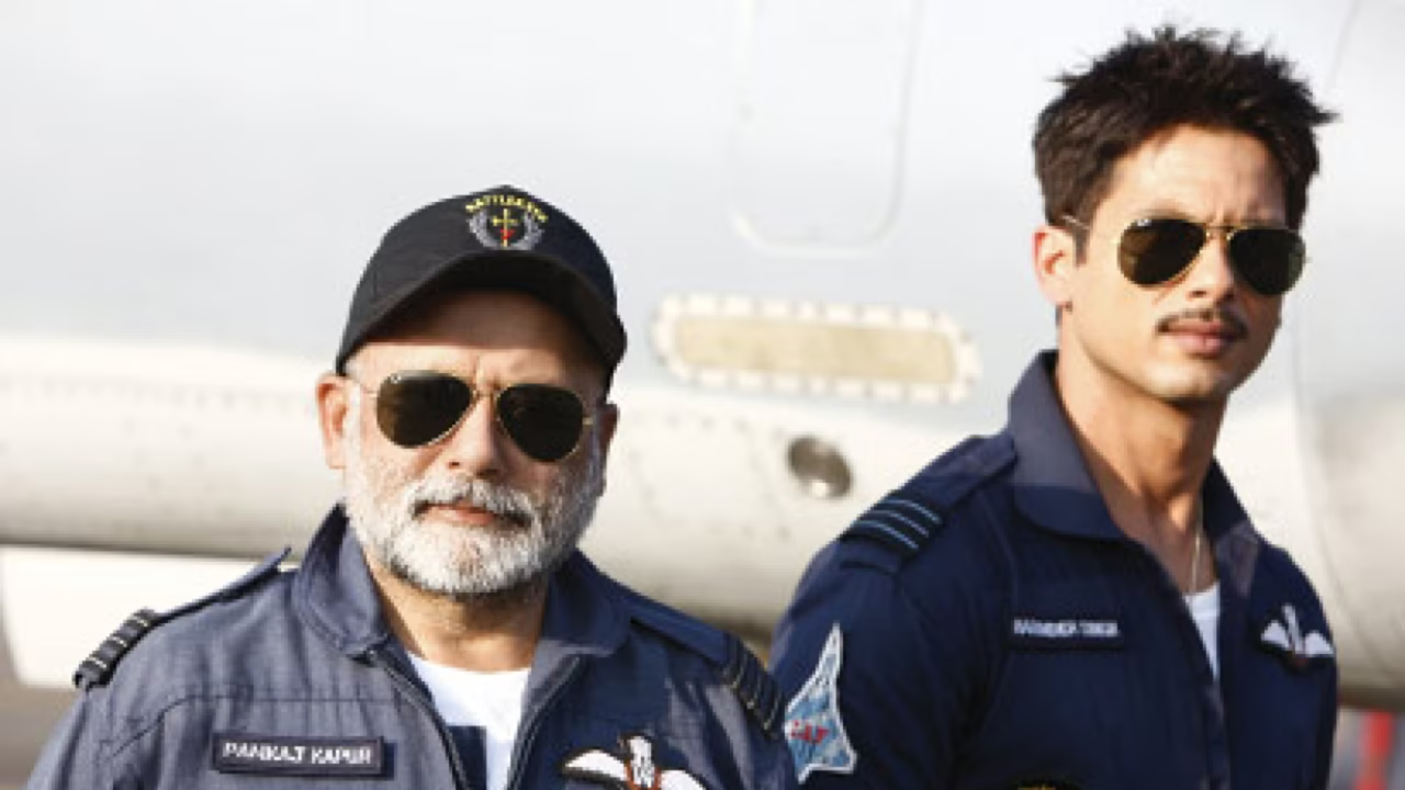 Throwback: When Pankaj Kapoor Directed His Son Shahid Kapoor In Mausam