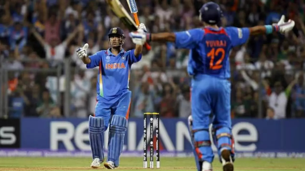 Vintage Radio Commentary Of India's ODI World Cup 2011 Winning Moments Goes Viral: WATCH