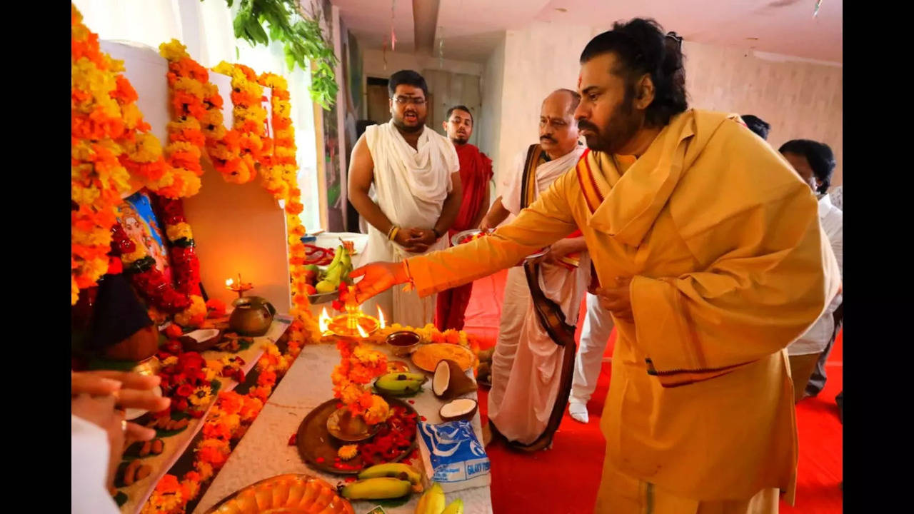 Pawan Kalyan karthi laddu