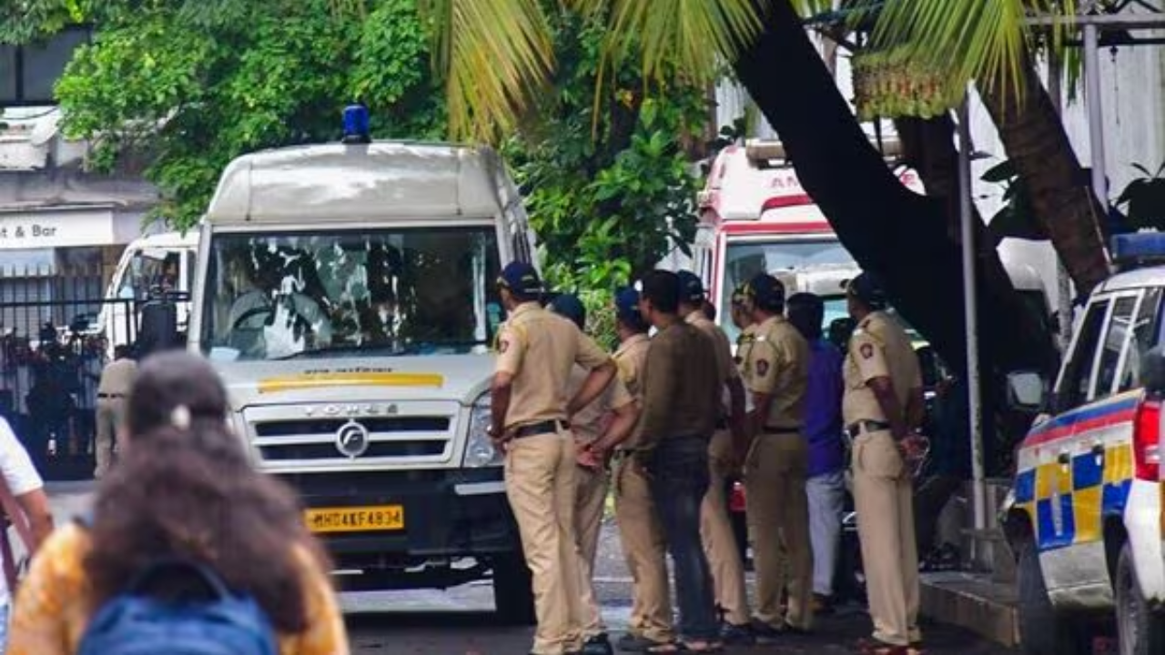 Badlapur sexual assault case accused killed