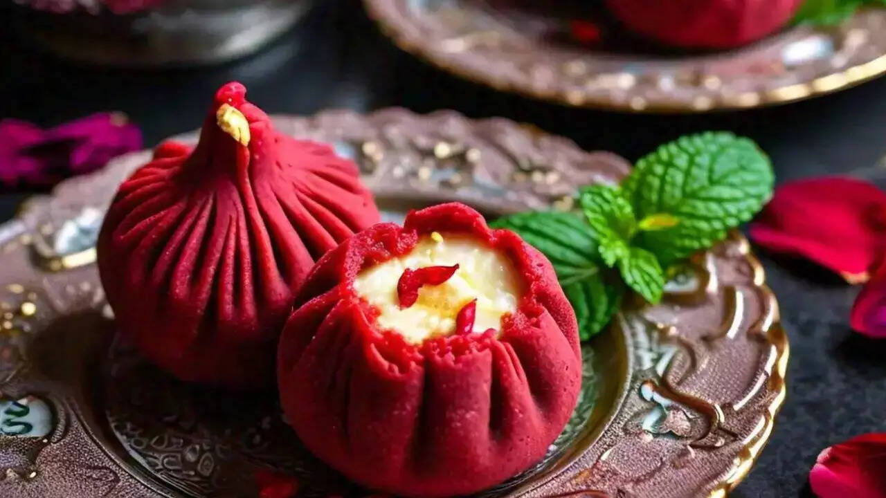 Red Velvet Cream Cheese Modaks Are The Perfect Addition To Your Ganesh Chaturthi Platter