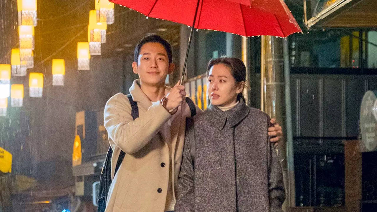 Jung Hai-In Says Working With 'Star' Son Ye-Jin Was 'Intimidating' In Something In The Rain (Image Credit: IMDb)