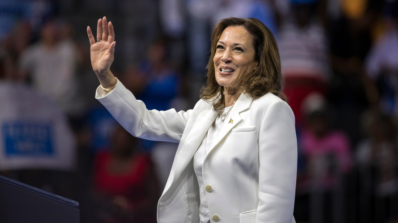 The Steve Jobs connection fuels Kamala Harris' rise to the top