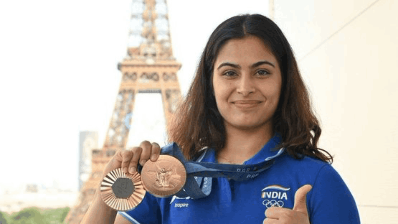 Manu Bhaker Eiffel Tower