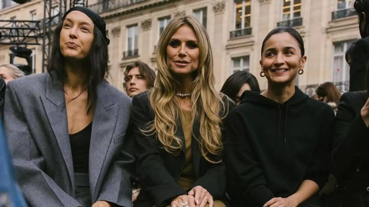 Alia Bhatt Poses With Heidi Klum At Paris Fashion Week 2024. See 'Backstage' Pics