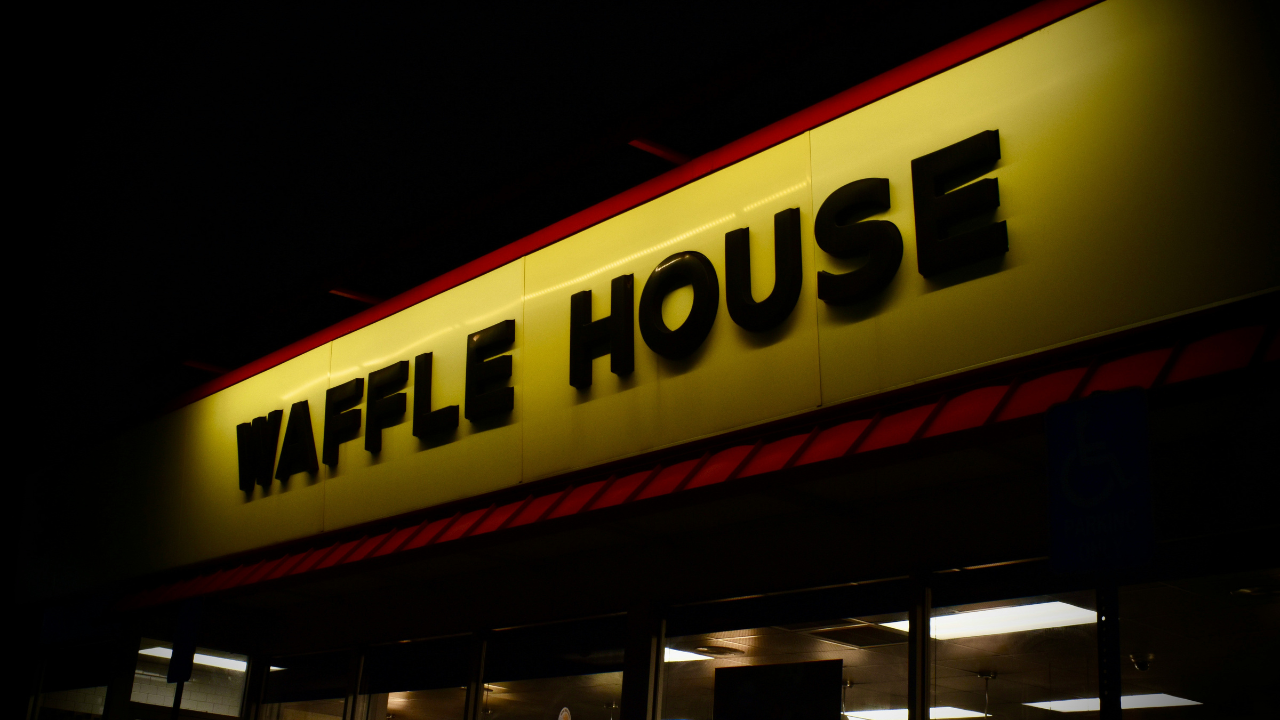 Waffle House Index Sign Is A Key Storm Indicator