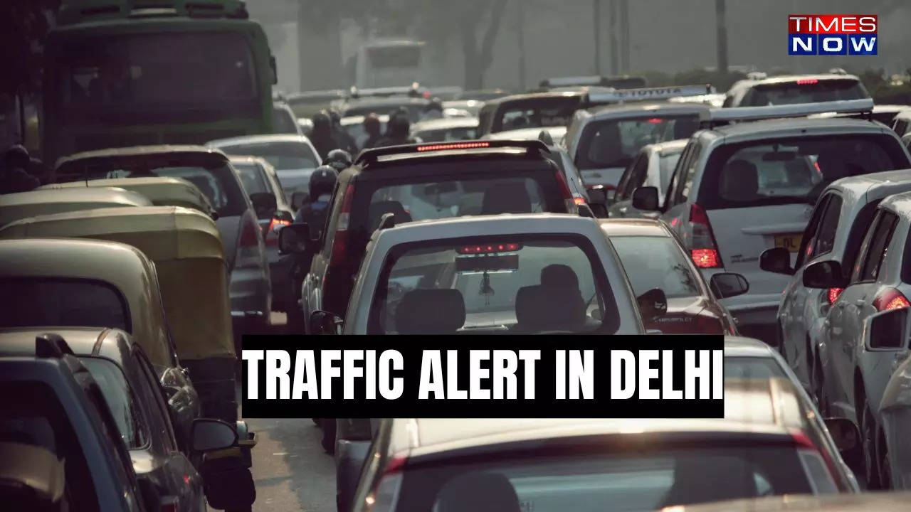 delhi traffic, canva