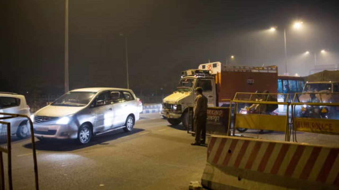 Notorious Vehicle Thief Shot by Police in Noida During Routine Check