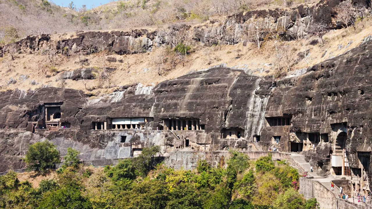 You Can Now Take An Electric Bus To Visit Ajanta Caves. Credit: Canva