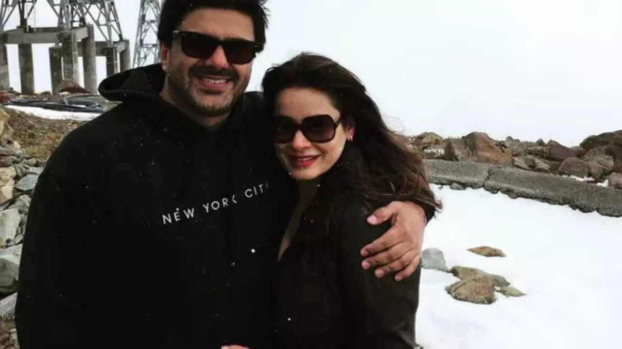 When Samir Soni Recalled FIRST Meeting With Neelam Kothari: I Was Shy. Thought She Had Big Ego