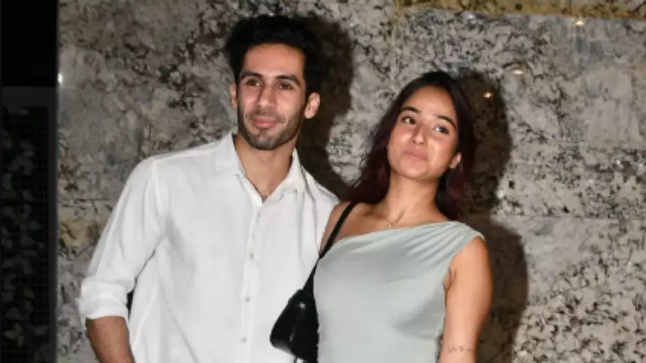 Splitsvilla X5’s Siwet Tomar-Anicka Break-Up? They Unfollow Each Other On Social Media