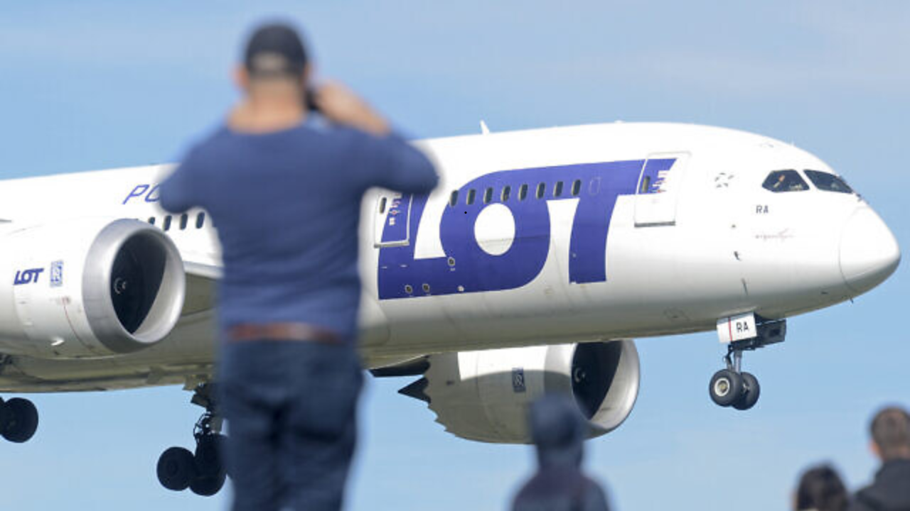 lot polish airlines