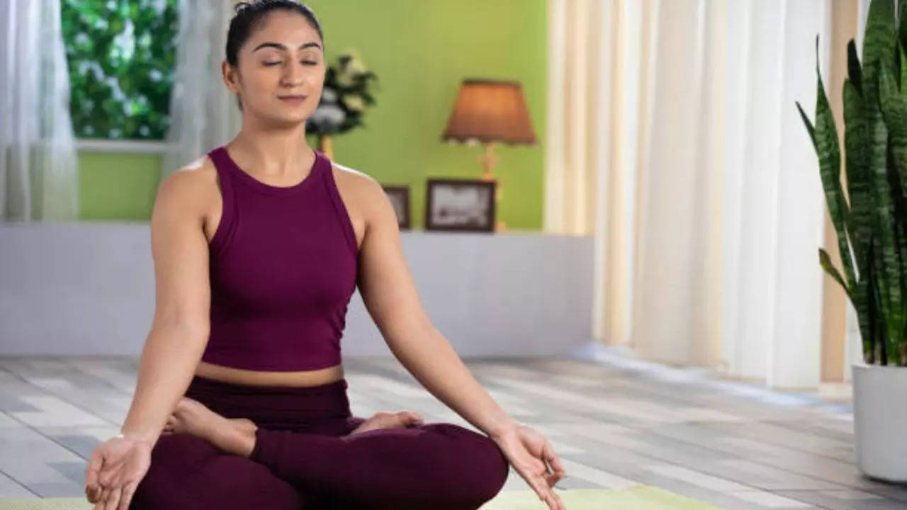 Is Meditation Really Effective For Pain Relief? New Study Challenges The Idea