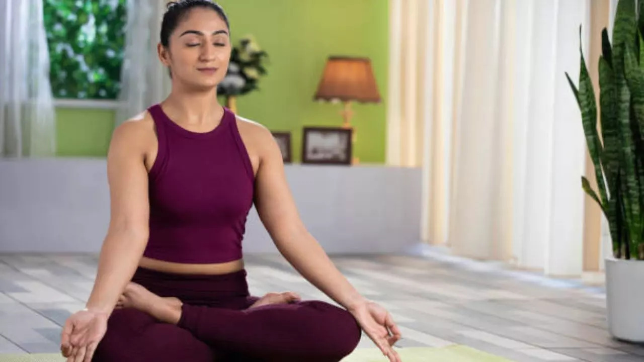 Is Meditation Really Effective For Pain Relief? New Study Challenges The Idea