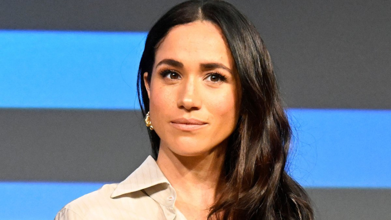 meghan markle delays tell-all memoir for this reason