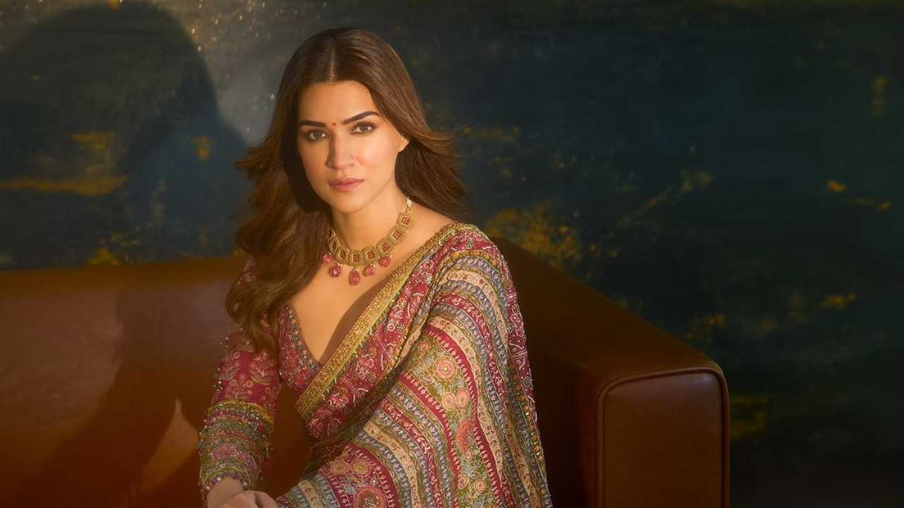 Decoding Kriti Sanon's Tarun Tahiliani saree