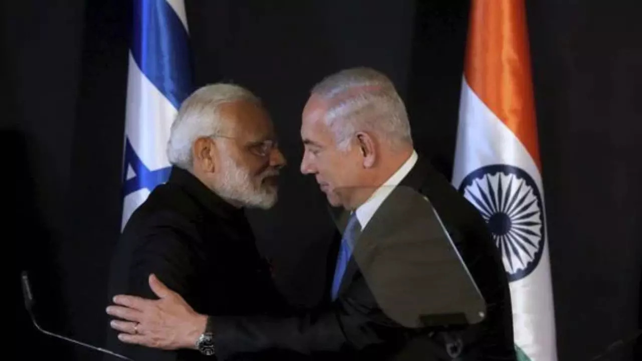 Israel PM Benjamin Netanyahu with PM Narendra Modi