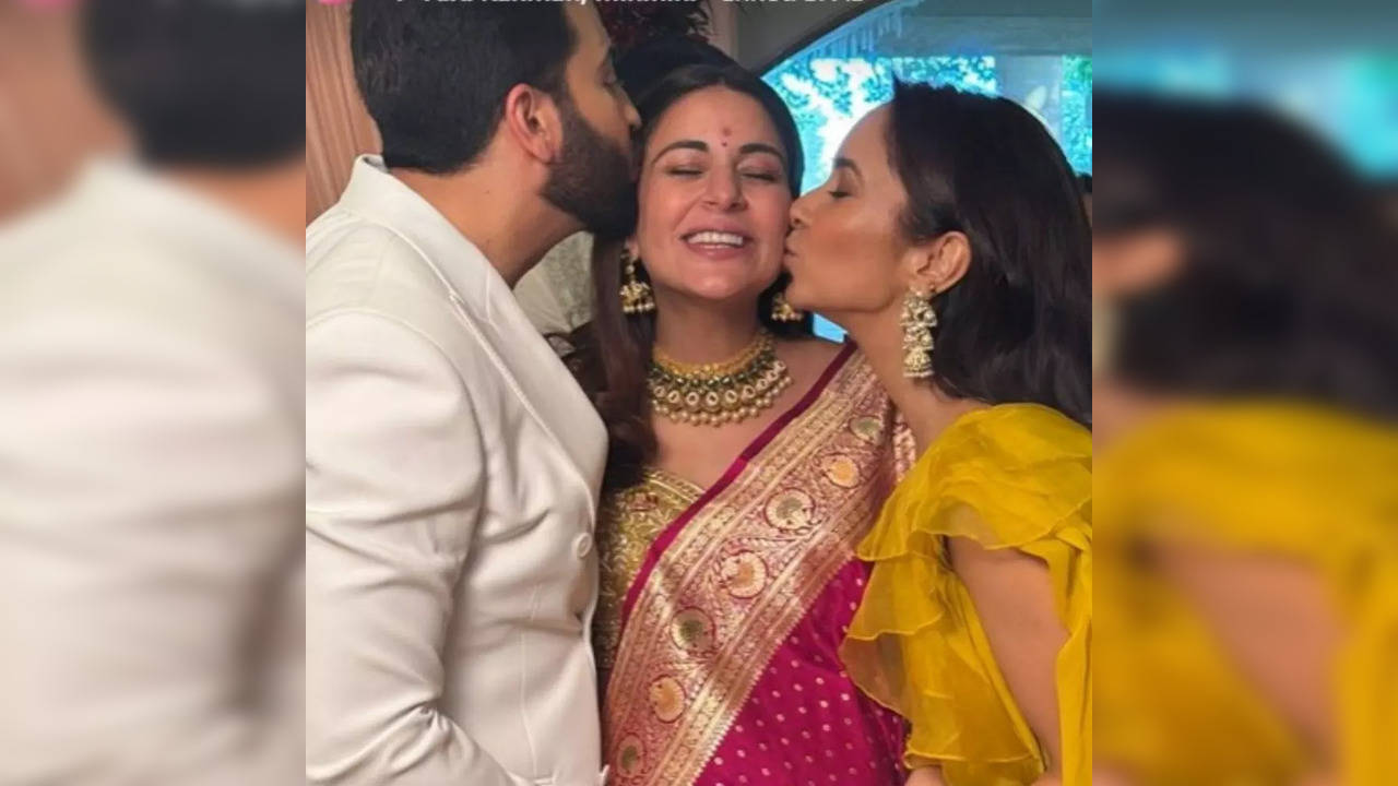 Dheeraj Dhoopar-Vinny Arora Plant A Kiss On Shraddha Arya's Cheeks At Her Baby Shower- See All Pics