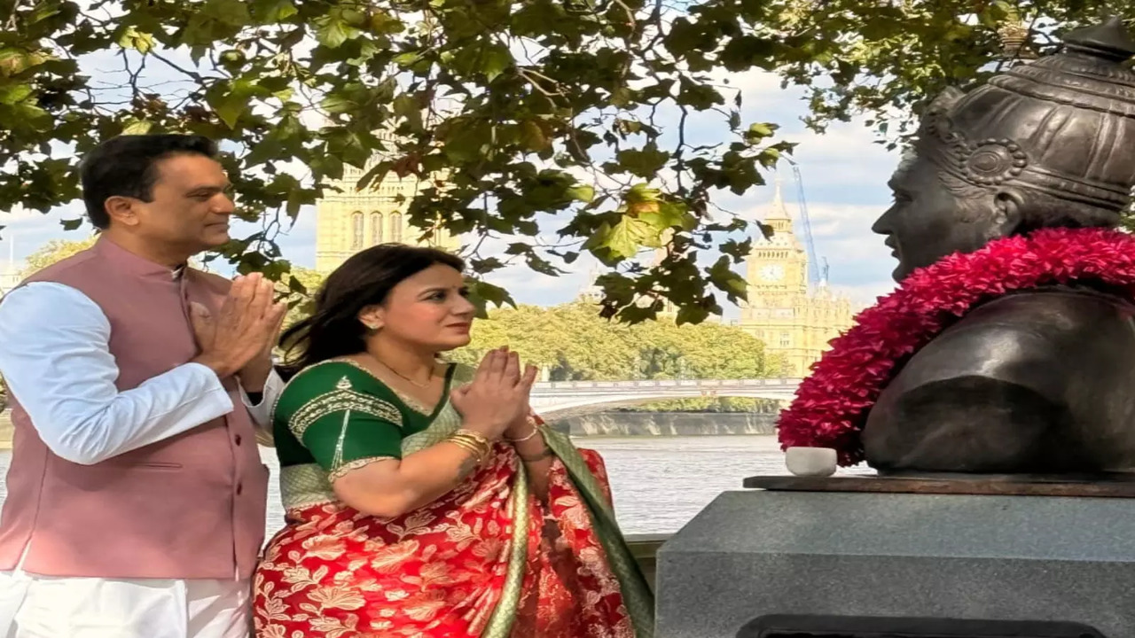 Pooja Gandhi with her husband Vijay Ghorpade