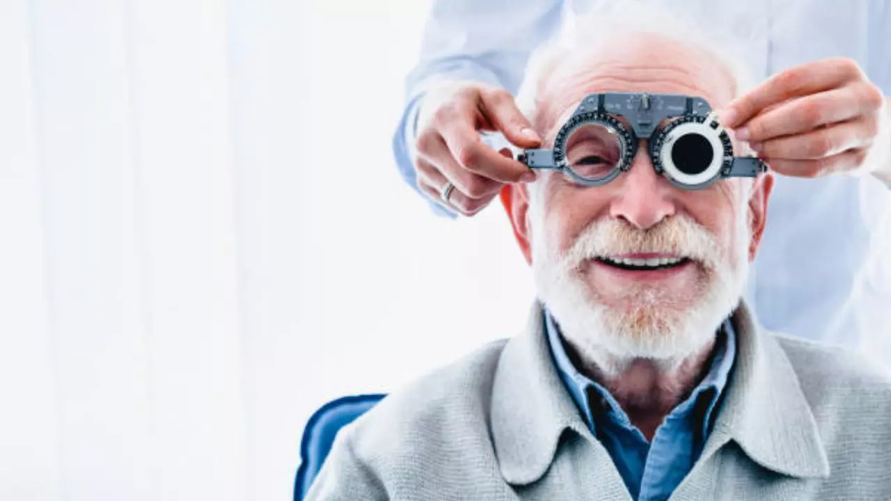 What To Know Before Cataract Surgery: Expert Shares Tips For A Successful Procedure