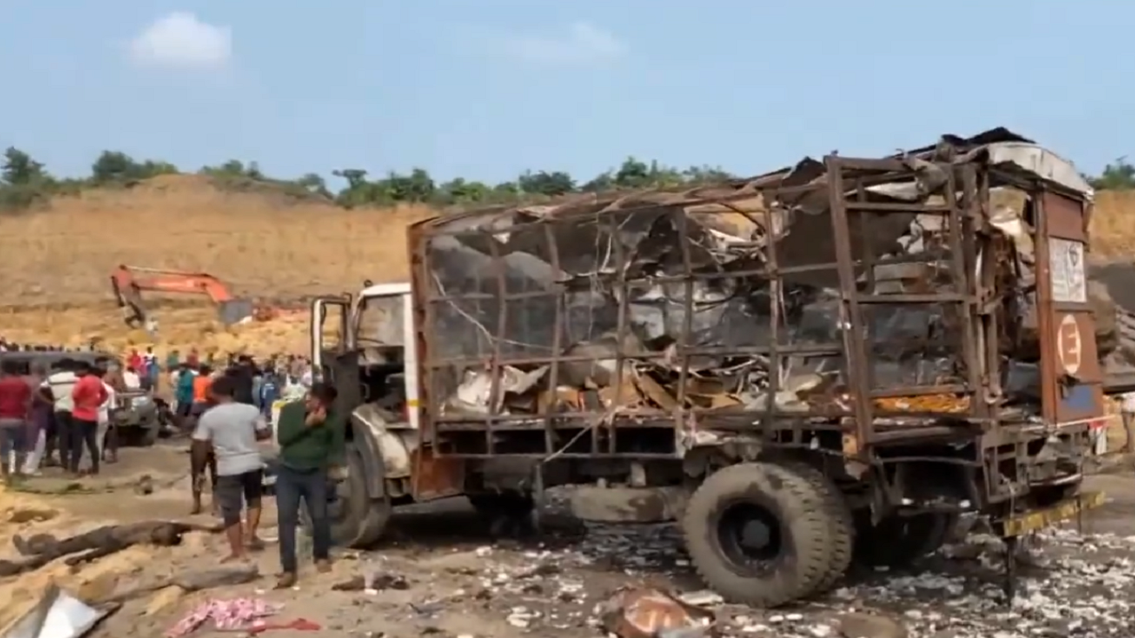 Gangaramchak coal mine blast