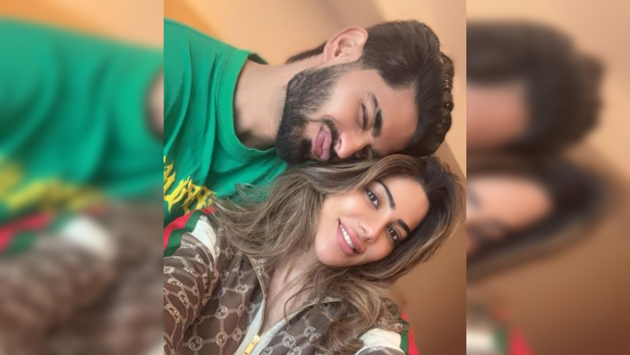 BB Marathi 5's Arbaz Patel-Nikki Tamboli Are Giving Us Couple Goals In New Mushy Pic