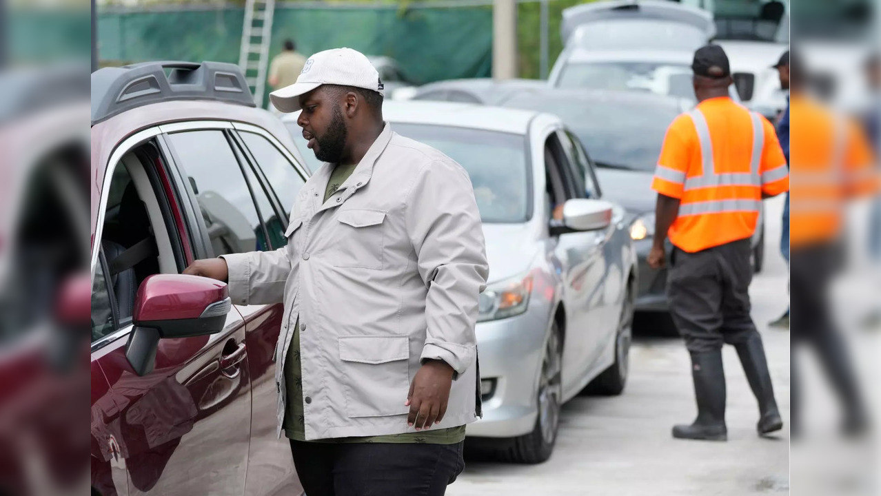 Florida residents evacuate ahead of hurricane Milton