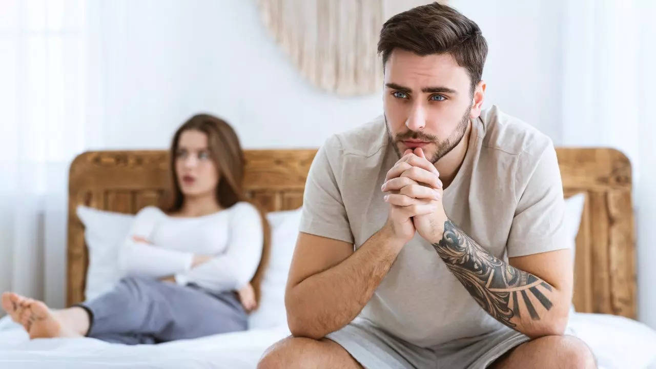 Reasons Why Some Men Never Admit They're In A Relationship