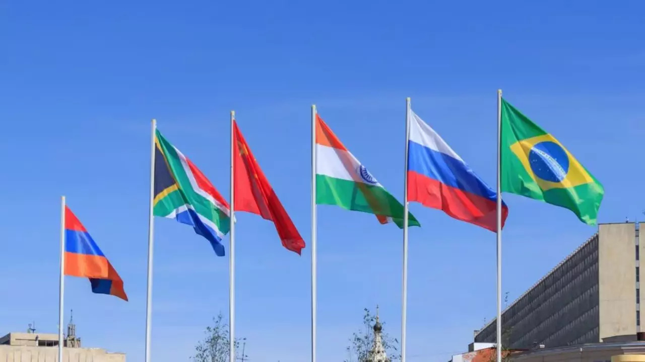 BRICS countries flags (Image: Freepix)