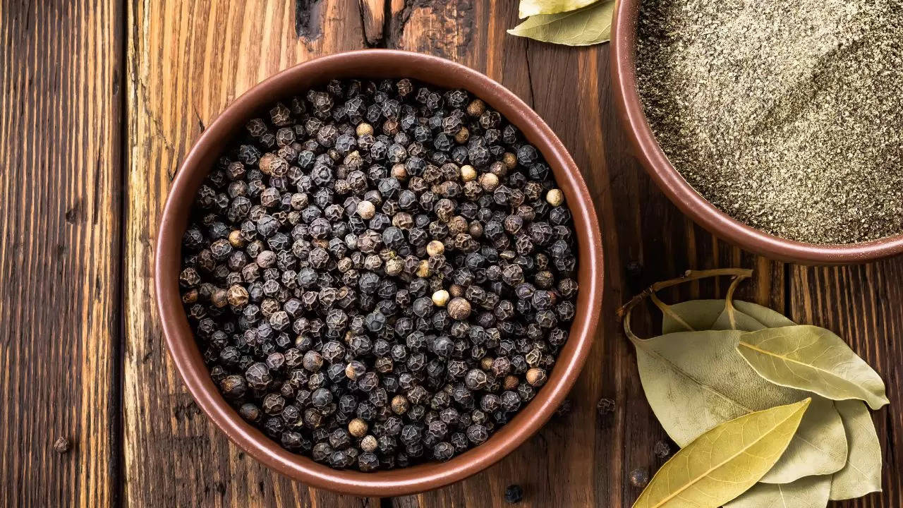 Know ​What Happens When You Add Black Pepper To Your Diet