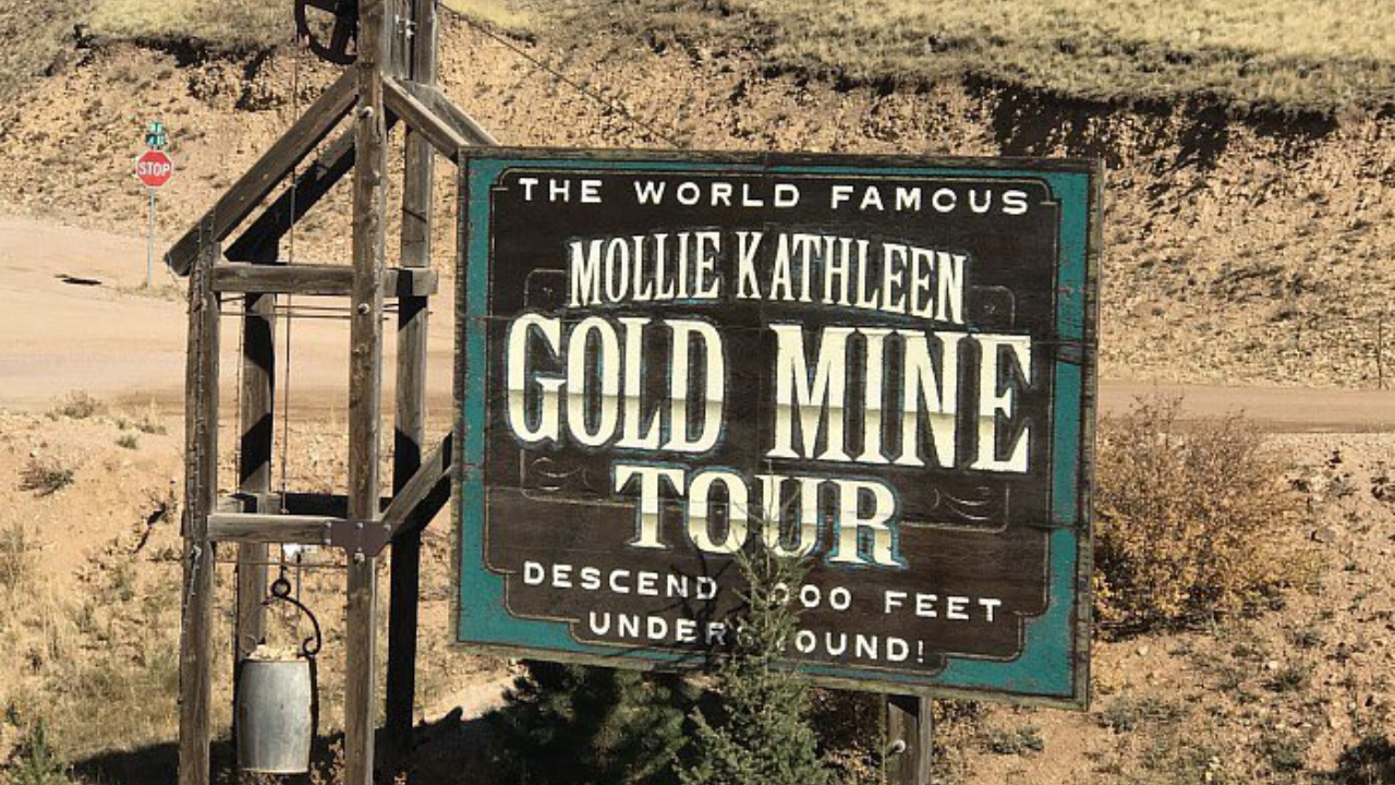 Mollie Kathleen Gold Mine (1)