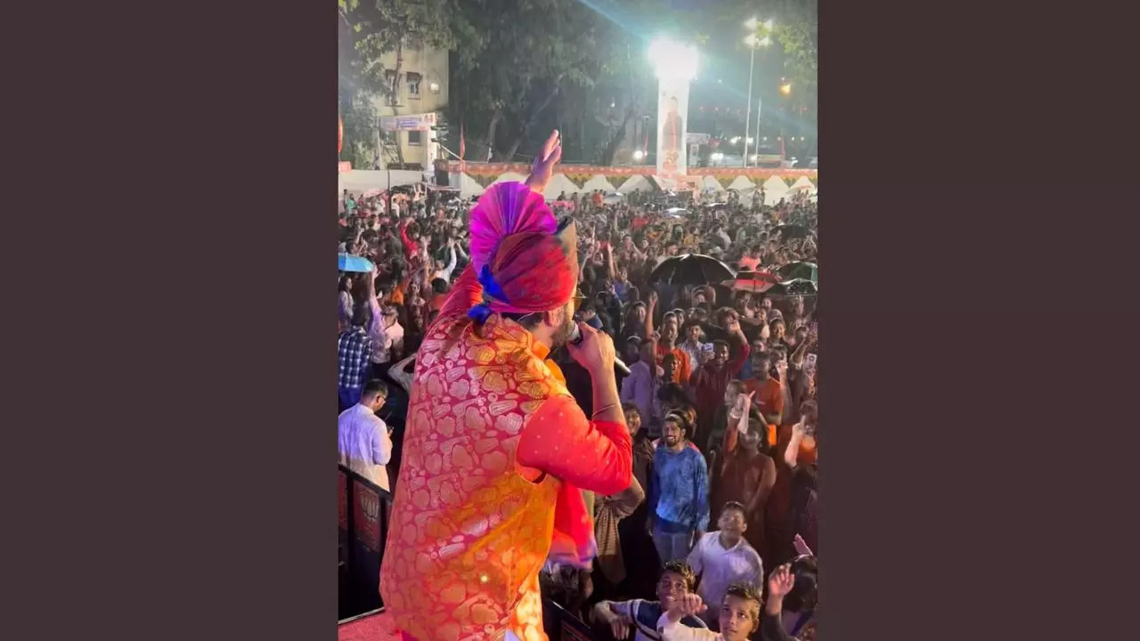 BJP organises Marathi dandiya festival in Sena bastion Kalachowki