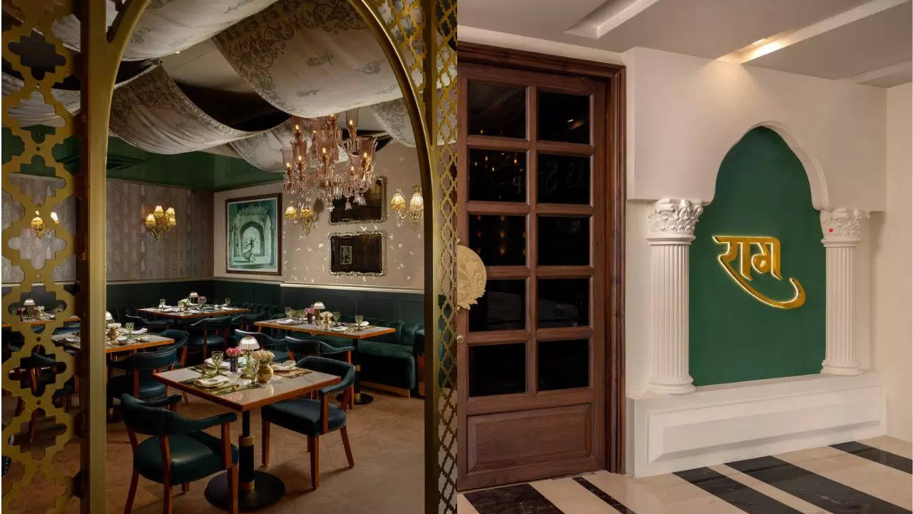 Fine Dining Gets A Classical Touch At This Pan-Asian Restaurant In Delhi