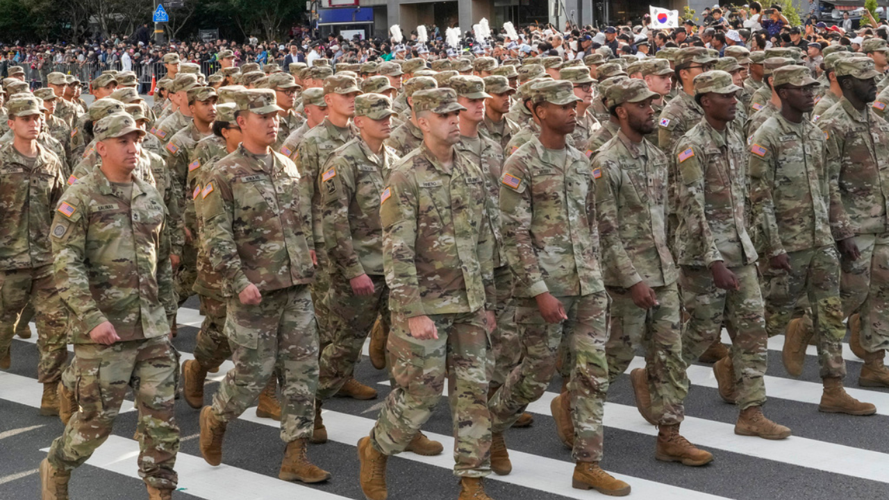 US Soldiers Marching