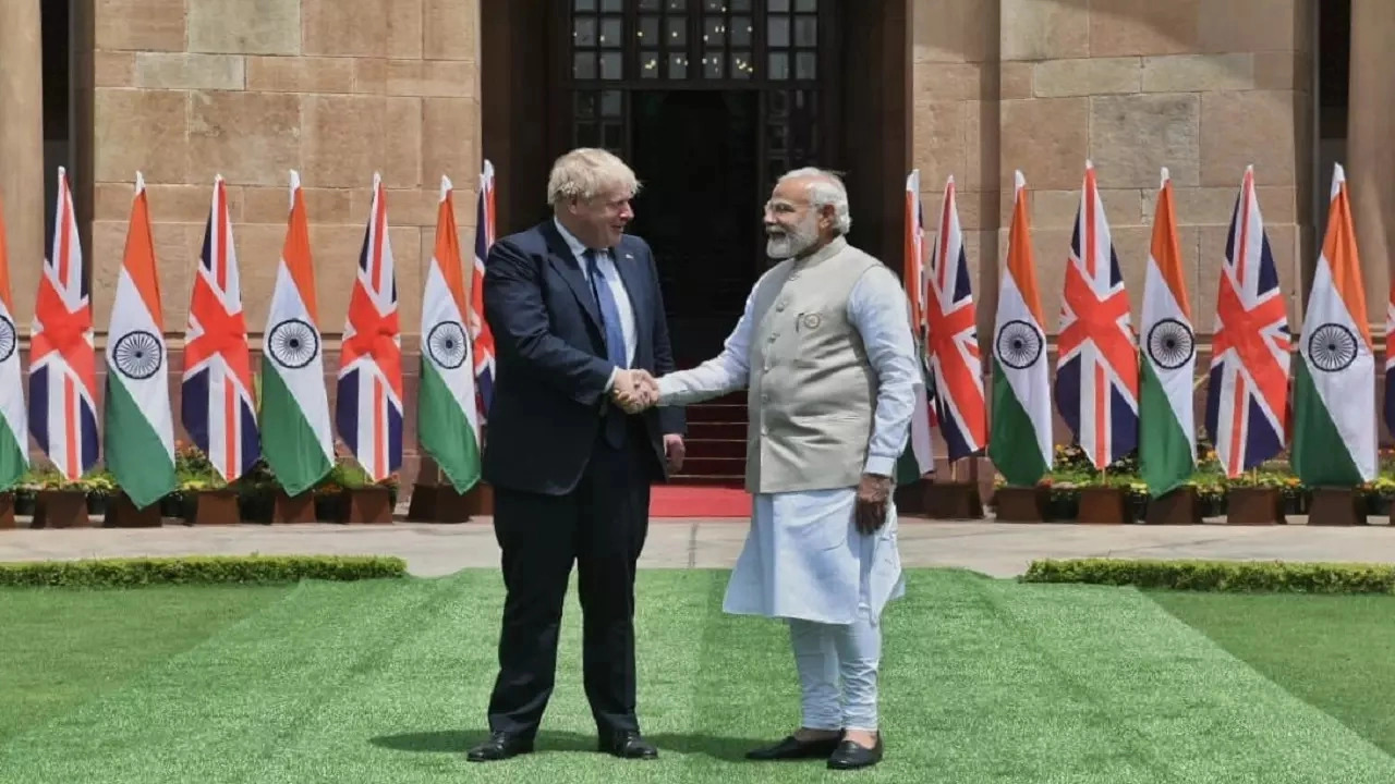 Boris Johnson PM Modi.