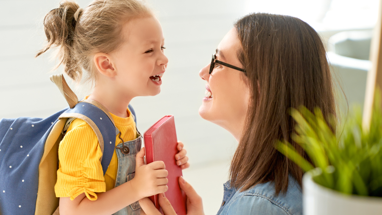 Kids observing parents (Credit-Canva)