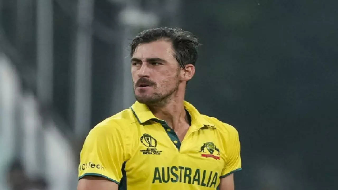 Mitchell Starc registers unwanted record against England