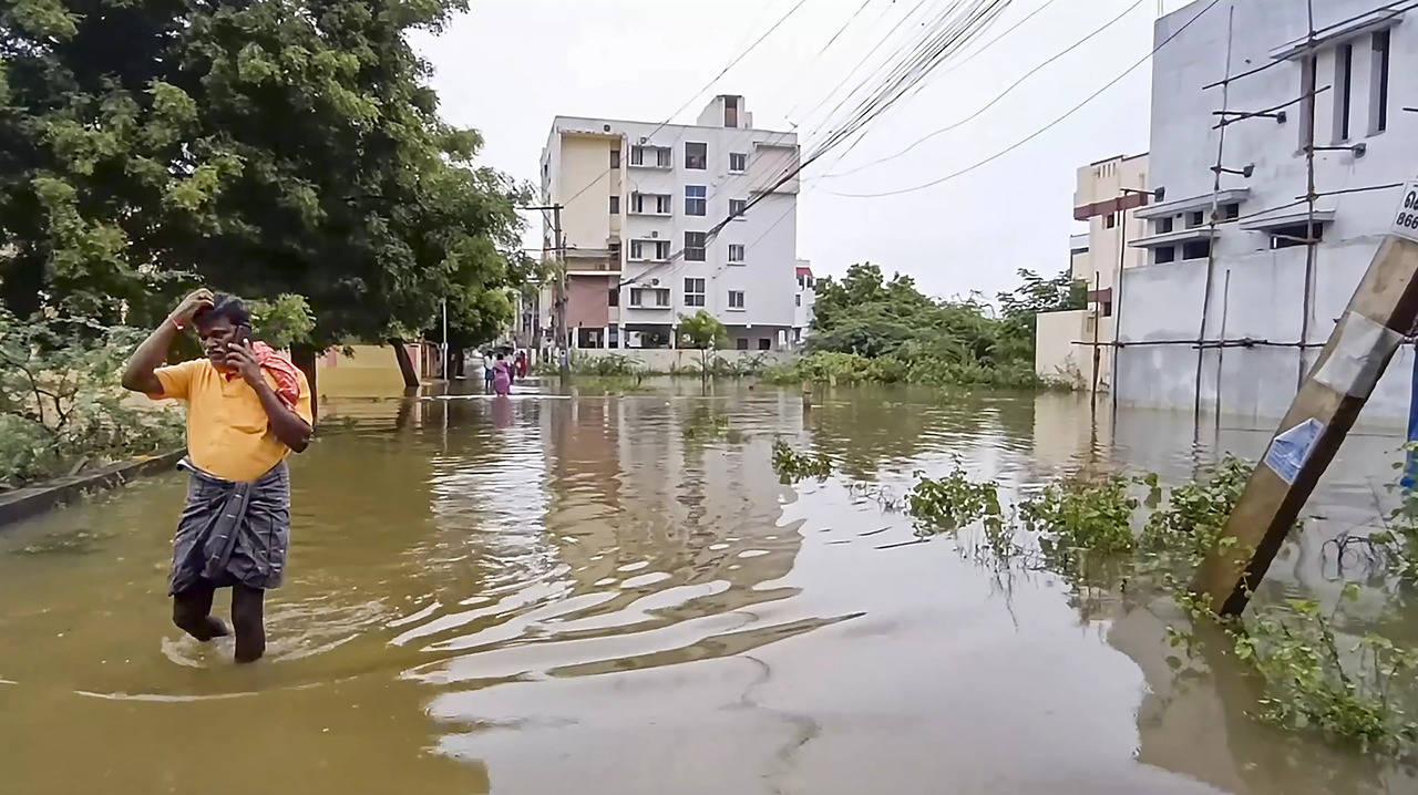 Chennai Rain News Highlights Heavy Rain in Tamil Nadu for the Next 2 Days Says IMD