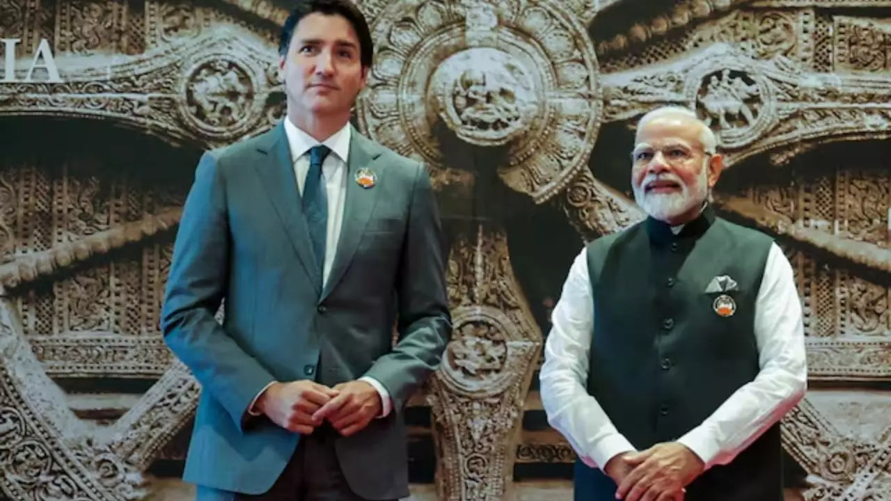 PM Narendra Modi with Justin Trudeau