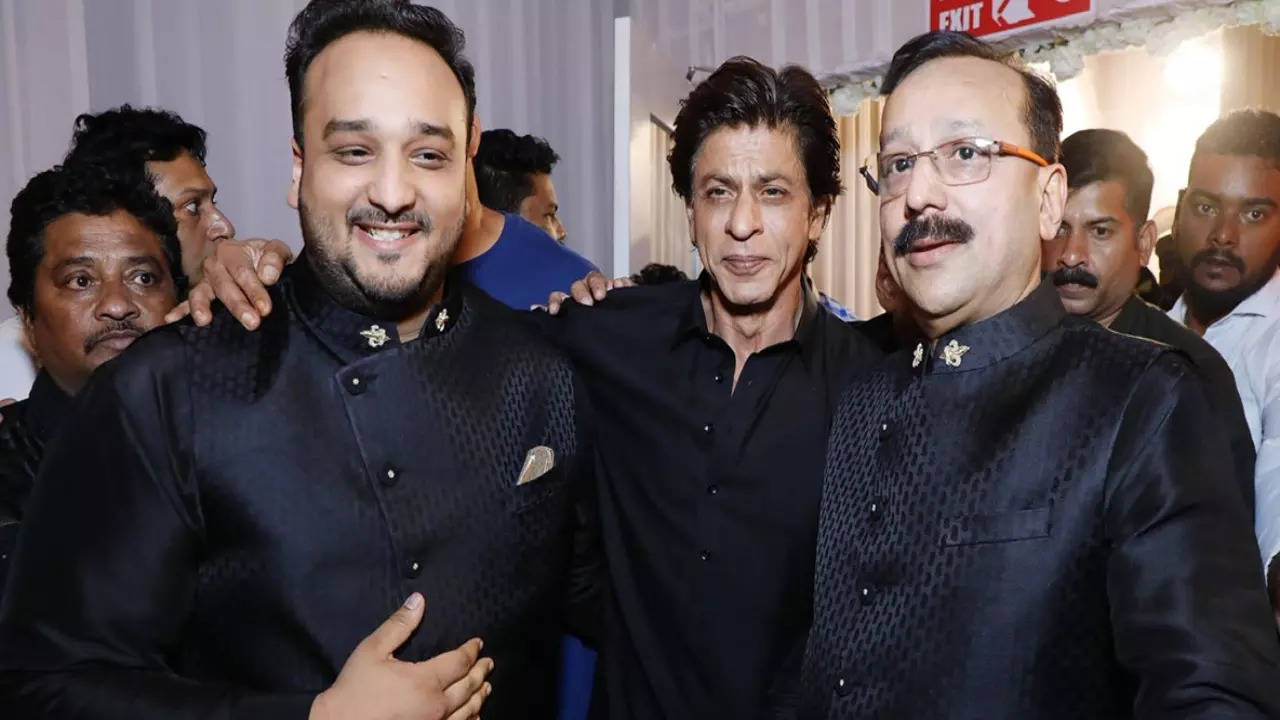 Baba Siddique Murder Case: Why Shah Rukh Khan Didn't Attend His Friend's Funeral | EXCLUSIVE