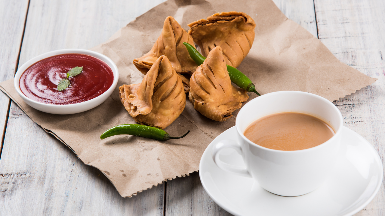 blinkit launches café feature for quick samosa and chai