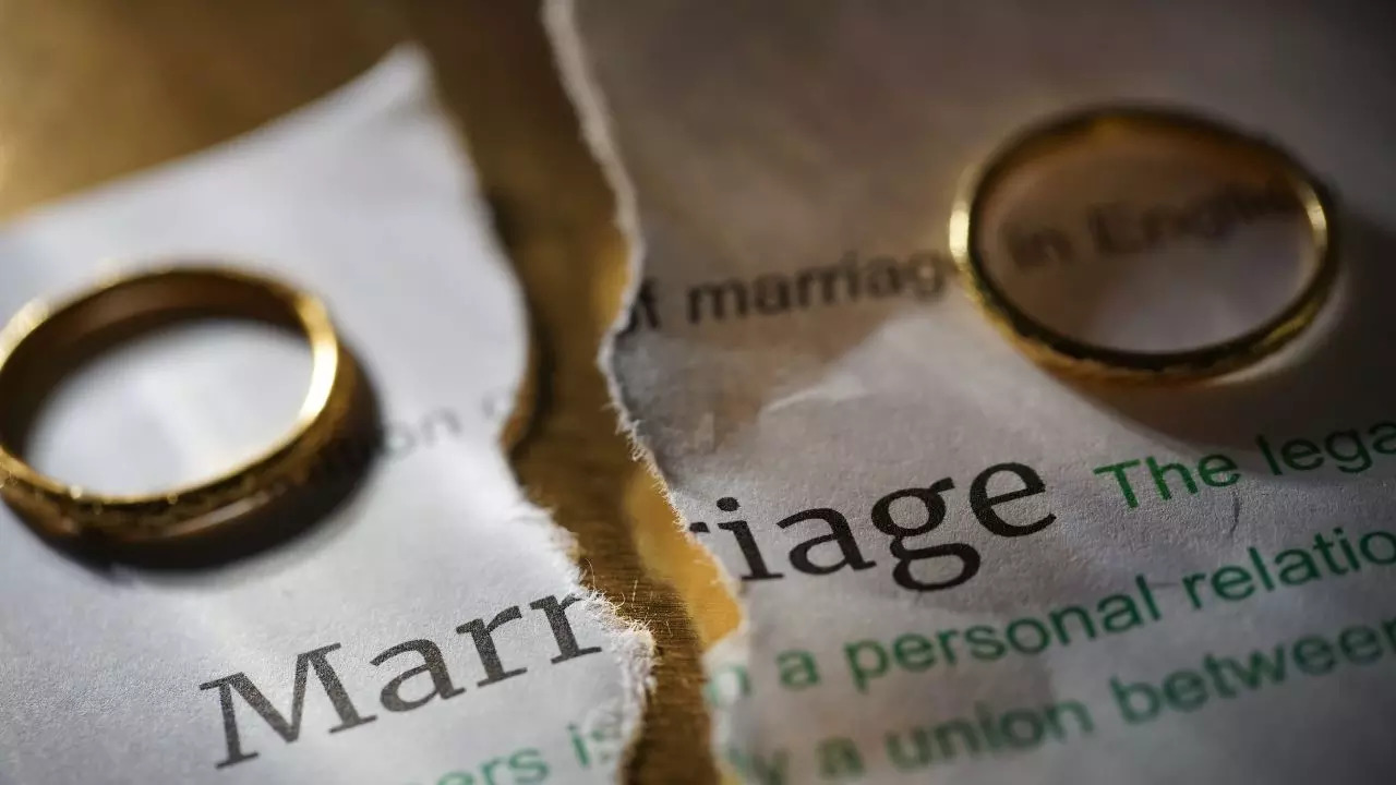 Reasons Why Couples Opt For Open Marriage