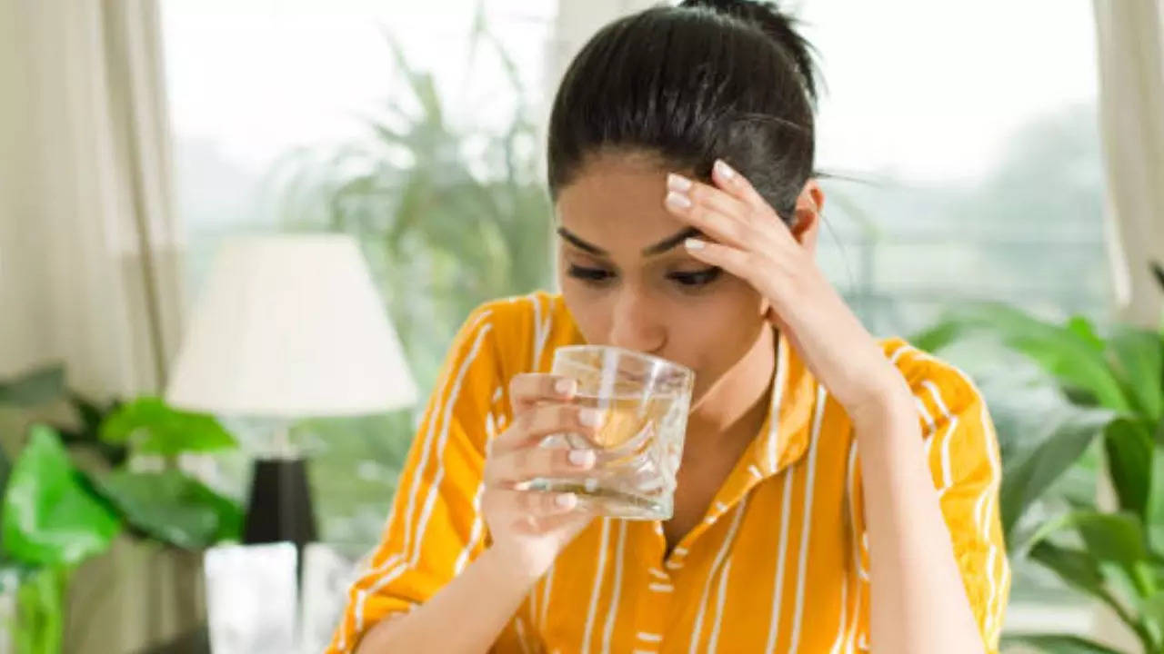 What Is 'Water Trick' For Weight Loss? Nutritionist Shares Hack To Lose Kilos