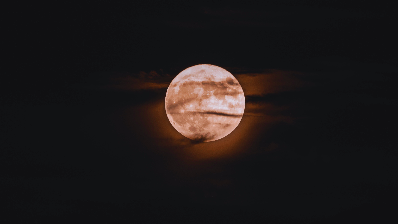 October Supermoon 2024: These Zodiac Signs Will Be Most Affected By Hunter Moon