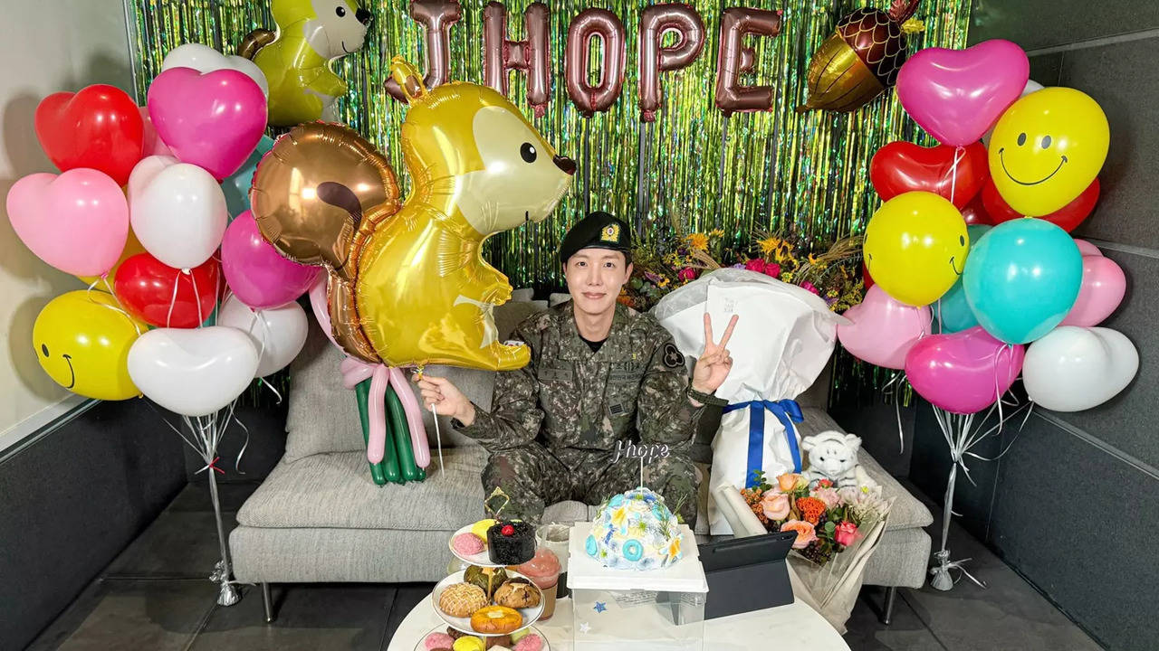 BTS J-Hope Military Discharge: Rapper Leaves ARMY Emotional With 'I'm Your Hope...' During Live Chat