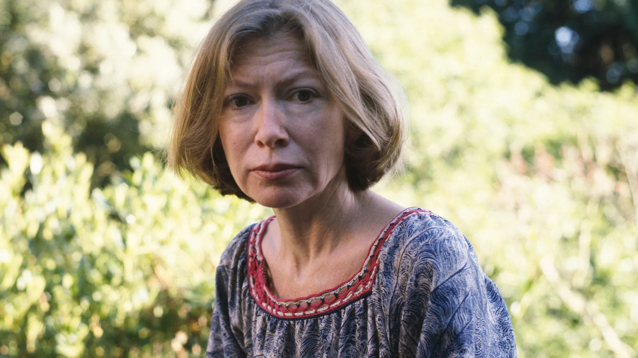 how joan didion’s sharp eye for society made her a literary icon